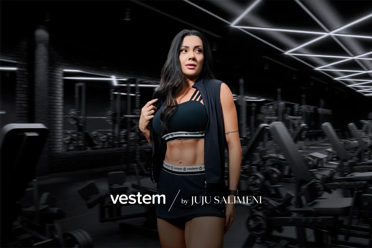 Juju Salimeni × Vestem 15 anos